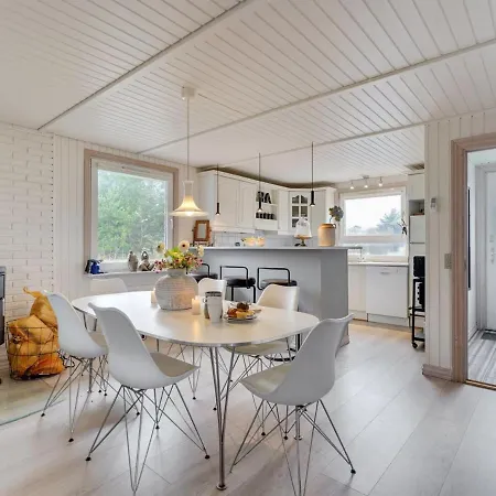 Vakantiehuis Ursel - 800m From The Sea In Western Jutland By Interhome Ringkøbing