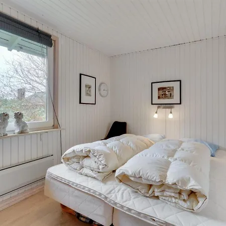 Vakantiehuis Ursel - 800m From The Sea In Western Jutland By Interhome