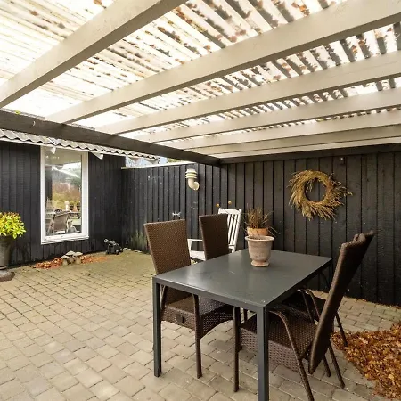 Vakantiehuis Ursel - 800m From The Sea In Western Jutland By Interhome