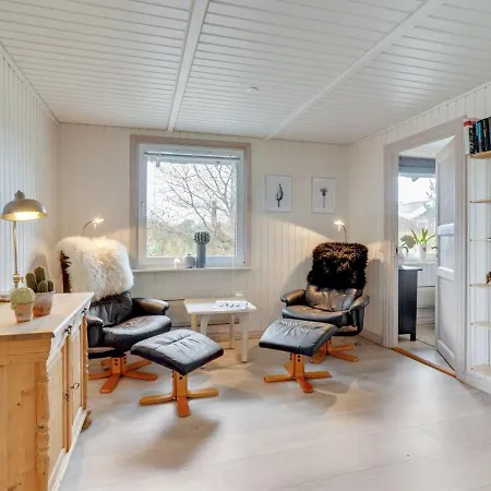 Ursel - 800m From The Sea In Western Jutland By Interhome *