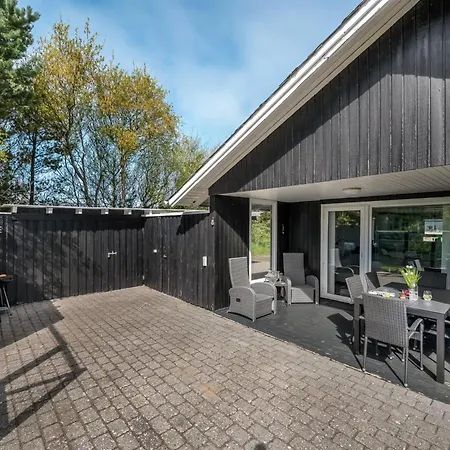 Ursel - 800m From The Sea By Interhome Feriehus *